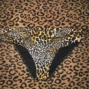 ✨🖤 Victoria’s Secret Leopard Bikini Bottoms 🖤✨